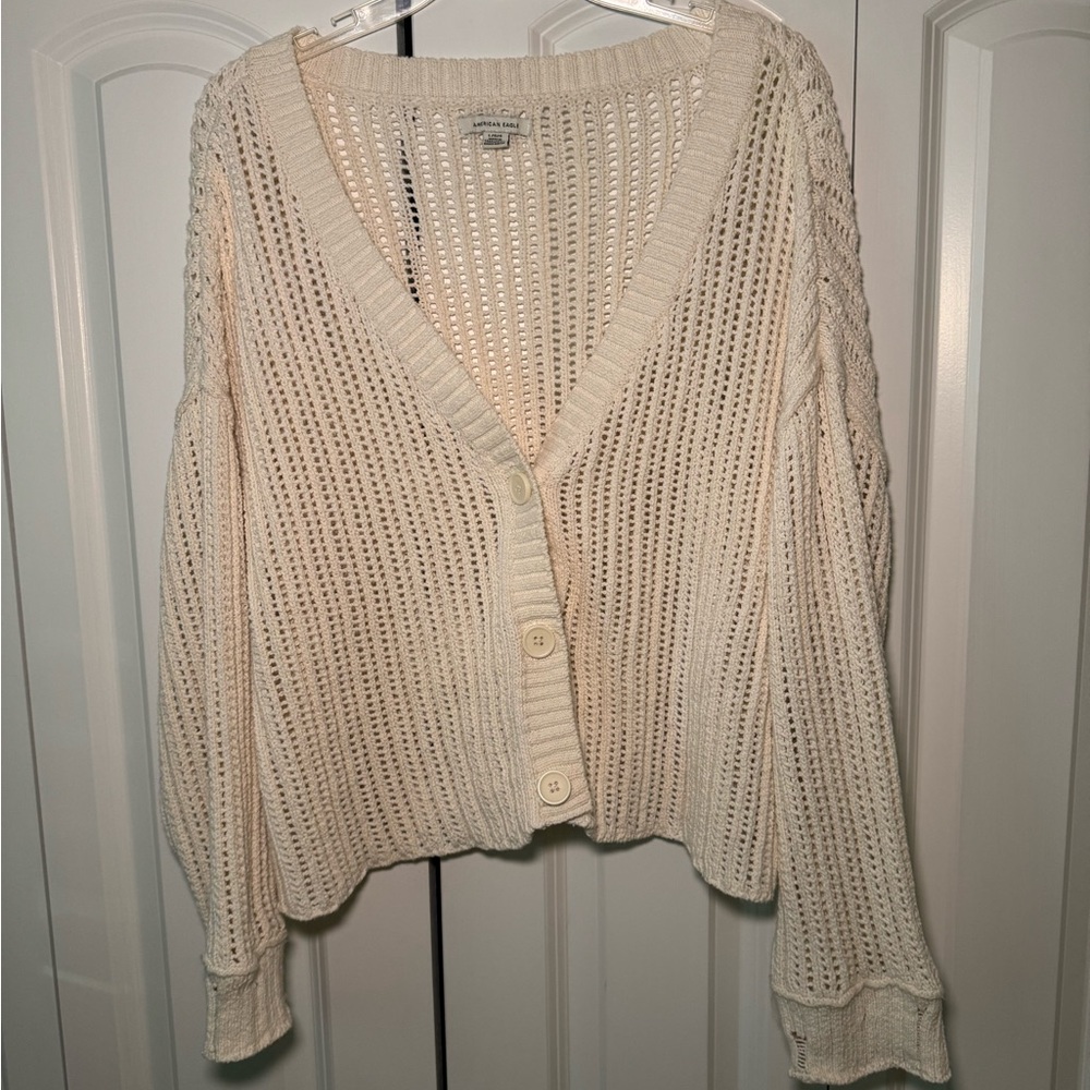 American Eagle Slouchy Cardigan 🤍